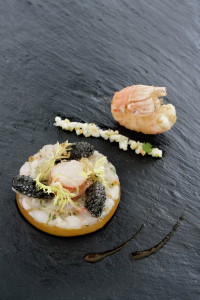 Croustillant vom Langostino mit Imperial Caviar Croustillant vom Langostino mit Imperial Caviar