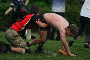 Läufer im Zweikampf  @Susanne Serwe - jugger.de
